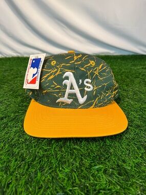Vintage 90s Oakland Athletics MLB Baseball 90s Green Yellow Cap Hat Snapback